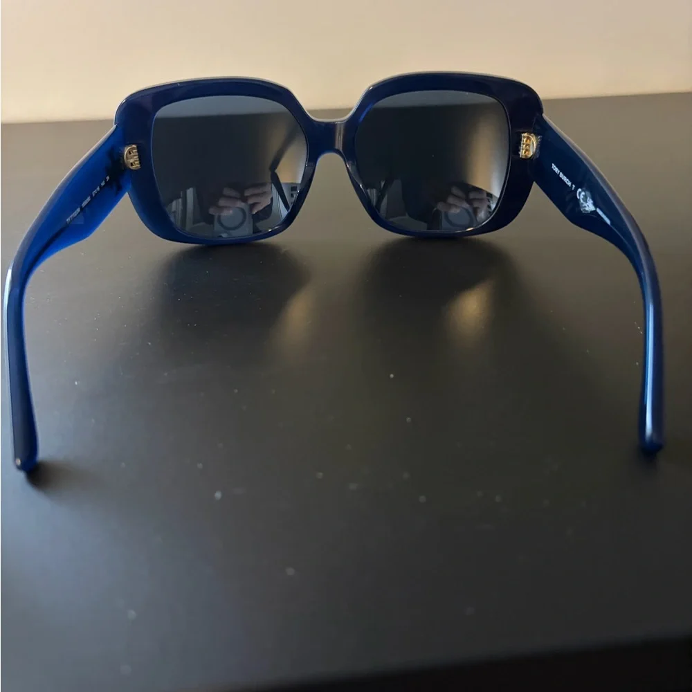 Tory Burch Deep Blue Oversized Square Sunglasses - Picture 3 of 5